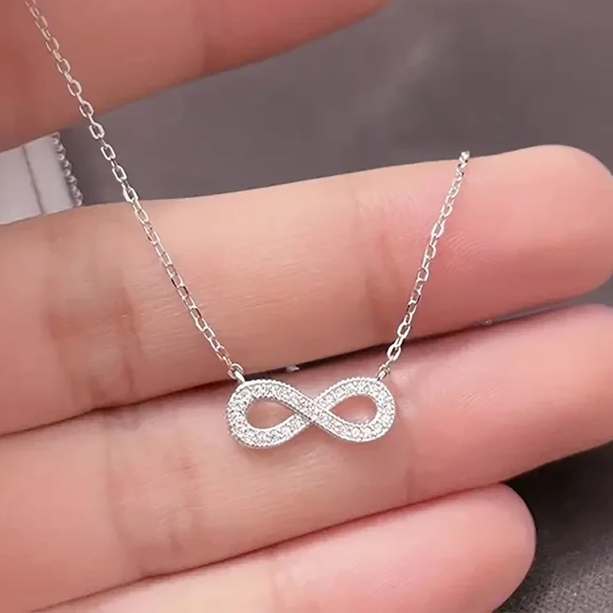 COLLAR INFINITO